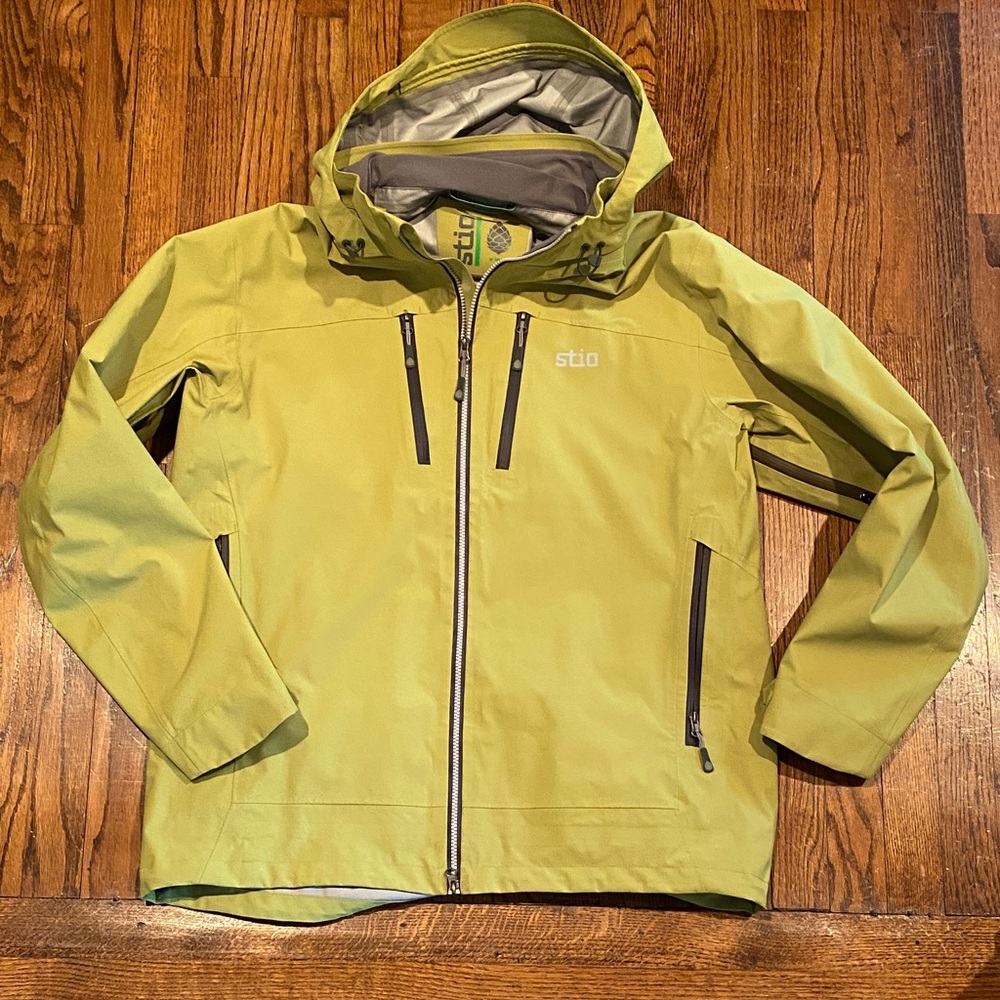 Stio Environ Men’s XL Lime Hooded Jacket with Zippered Pockets
